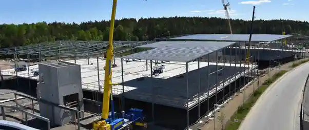 steel shed structure under construction