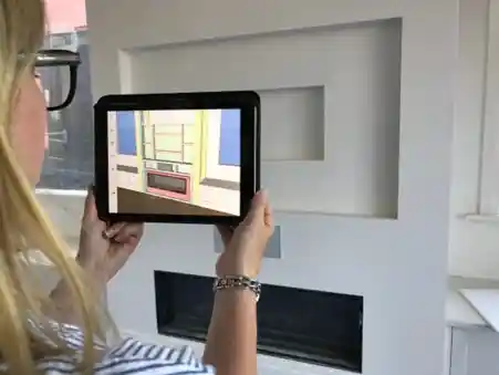 woman using sketchup for ipad